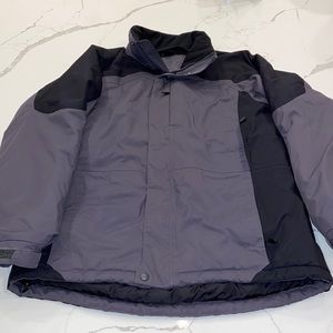 L.L.Bean Men’s Rugged Ridge Parka. Size Medium Regular. Men’s item is: 258982